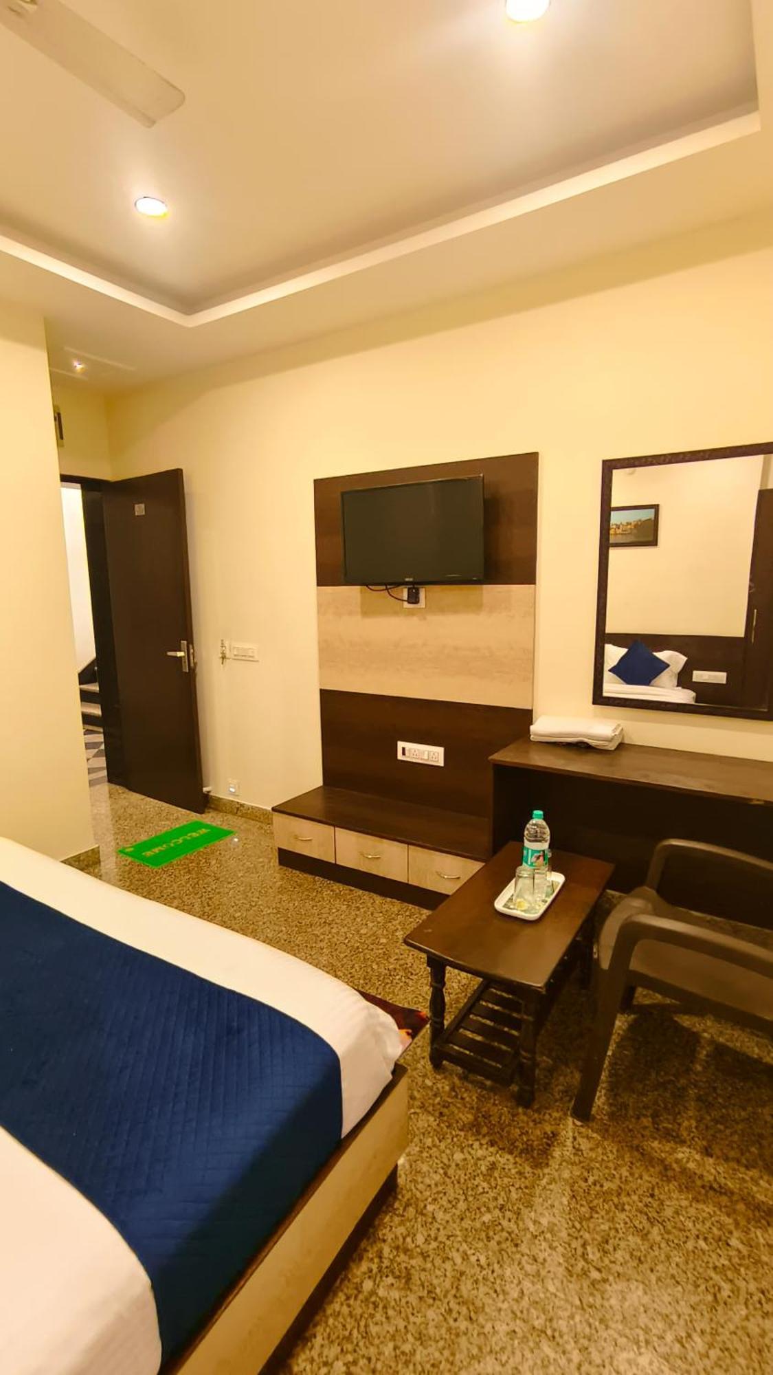 Hotel Rajputana Palace אודייפור מראה חיצוני תמונה