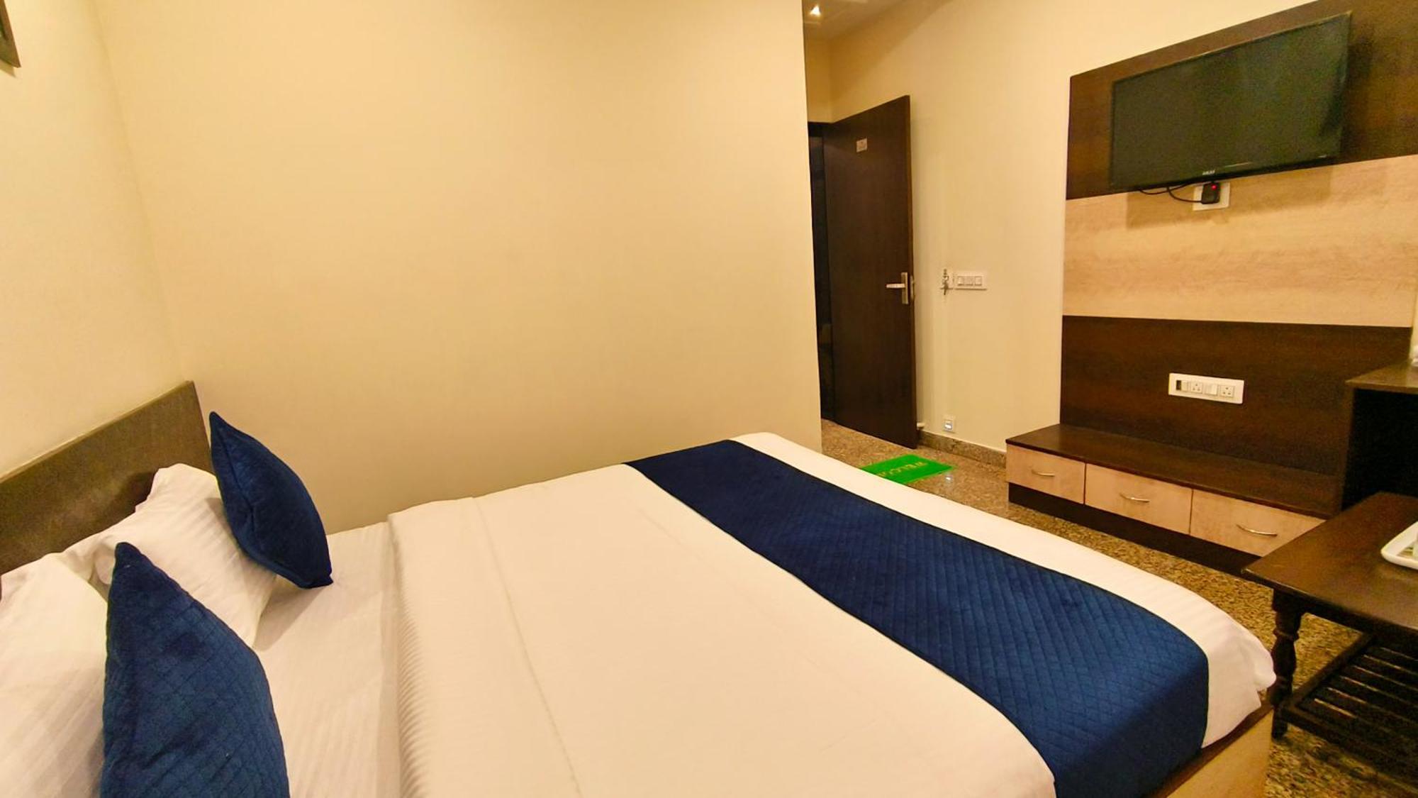 Hotel Rajputana Palace אודייפור מראה חיצוני תמונה